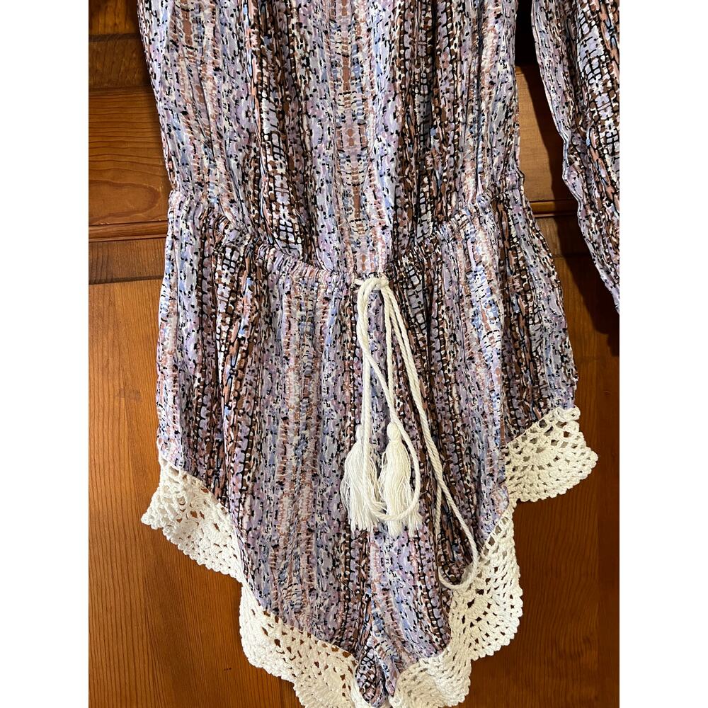 NWT Rumor Boutique Women's Off Shoulder Boho Crochet Romper Purple Size XS - Picture 5 of 14
